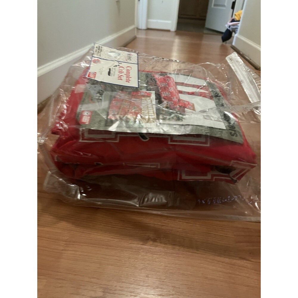 Nebraska Huskers 3 Piece Baby Crib Set - Picture 7 of 12